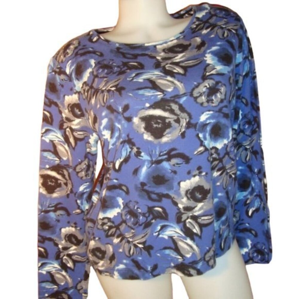 CHARTER CLUB PETITE BLUE FLORAL TOP P/M